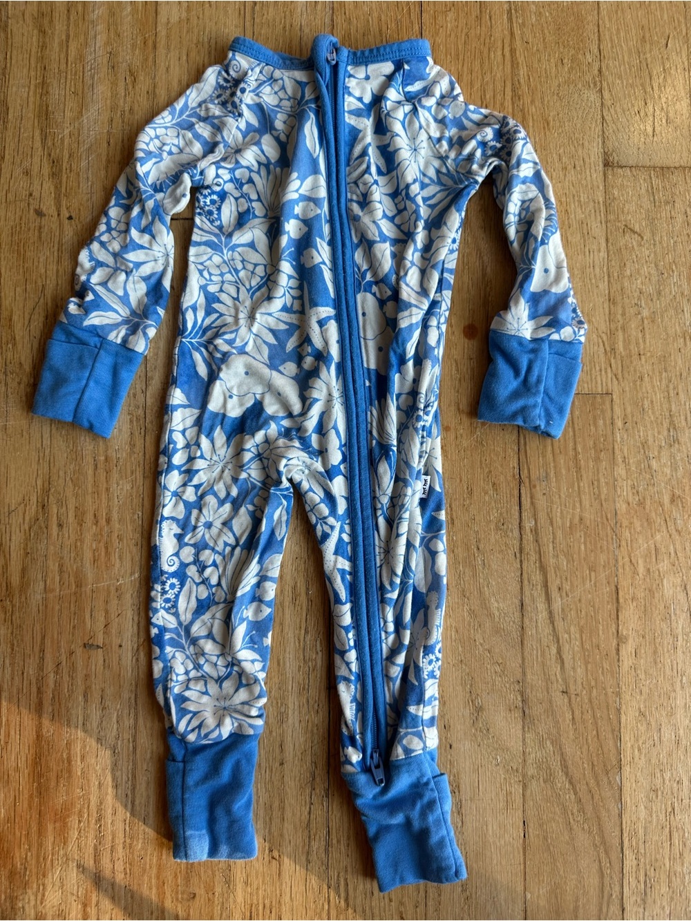 Little Sleepies Hawaiian Floral Blue/White 0-3 Zippy Pajamas